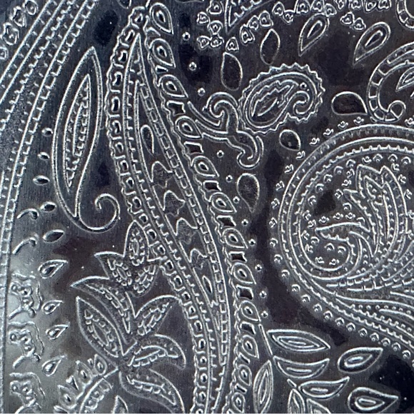 Relic by Fossil tone on tone Black Purse - Picture 3 of 13